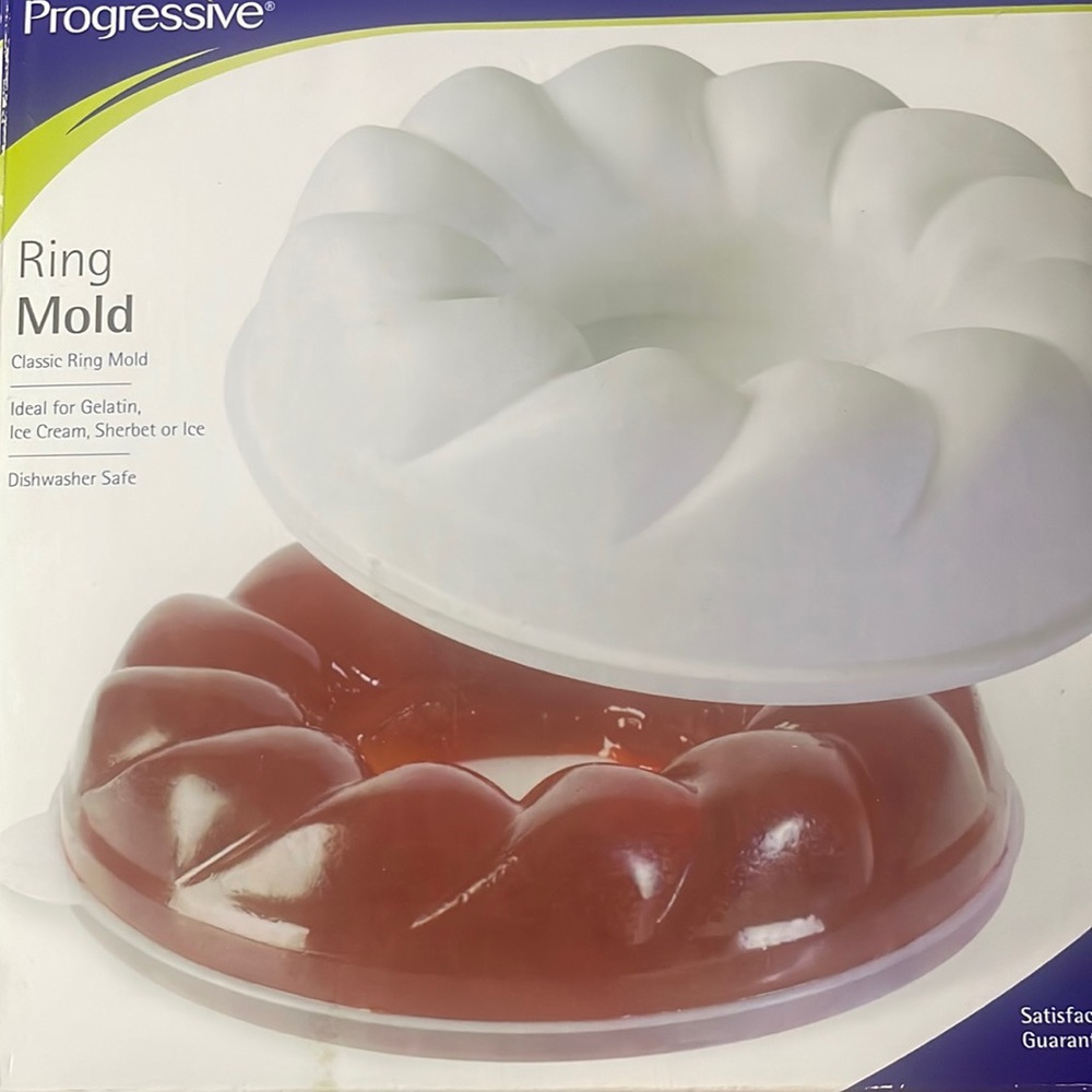 NWOT PROGRESSIVE RING MOLD, STILL IN ORIGINAL BOX.  DISHWASHER SAFE ON TOP RACK…